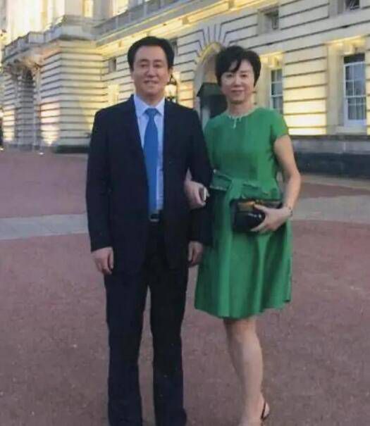 东方影院av久久久久久